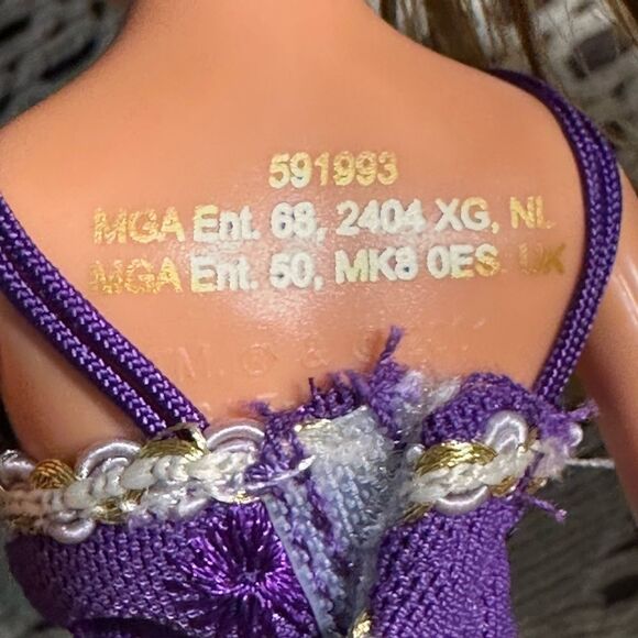 Bratz Doll “Funk Out”  Fianna 10” Doll MGA - Picture 4 of 6